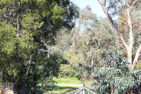 Australian Home Away At Doncaster Grange Park - Yamba Accommodation 5