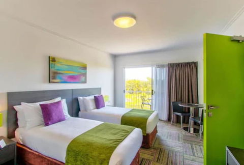 Mackay Oceanside Central Hotel - Yamba Accommodation 5
