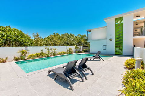 Mackay Oceanside Central Hotel - Yamba Accommodation 0