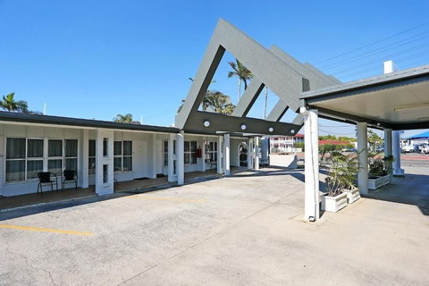 Q Express - Yamba Accommodation 2