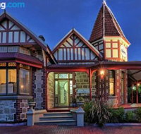 The Witchs Hat - Yamba Accommodation