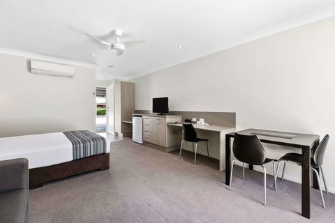 Econo Lodge Beachside - Yamba Accommodation 6