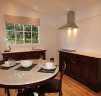 Mazs on the Mountain - Yamba Accommodation