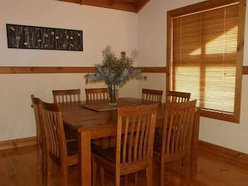 Beachport Retreat Holiday House - Yamba Accommodation 5
