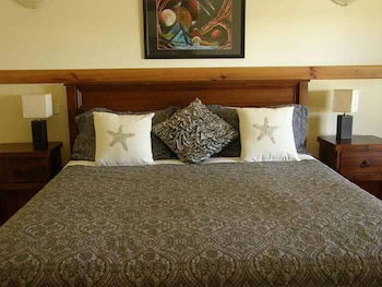 Beachport Retreat Holiday House - Yamba Accommodation 3