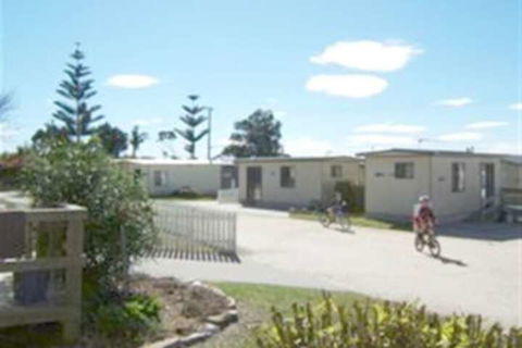 Hillcrest Tourist Park - Yamba Accommodation 0