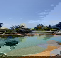 Four Winds Villas - Yamba Accommodation