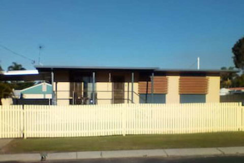 Boneanza - Yamba Accommodation 0