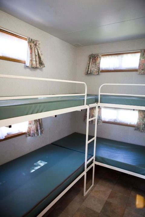 Strayleaves Caravan Park - Yamba Accommodation 6