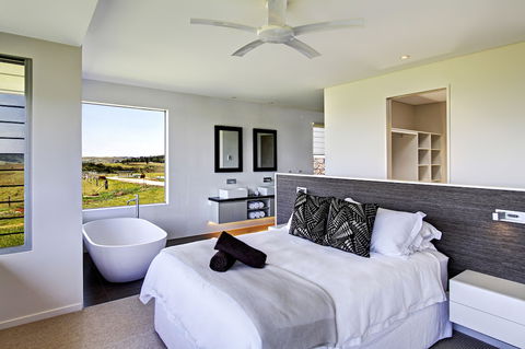 A PERFECT STAY - CapeView - Yamba Accommodation 5