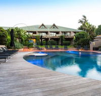 Beach Hotel Resort - Yamba Accommodation
