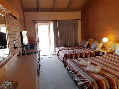 All Rivers Motor Inn - Yamba Accommodation 5