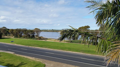 Ultimate Holiday Apartments - Yamba Accommodation 3