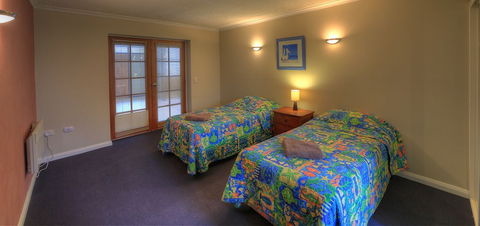 Ultimate Holiday Apartments - Yamba Accommodation 5