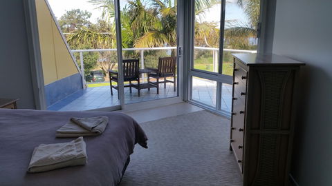 Ultimate Holiday Apartments - Yamba Accommodation 4
