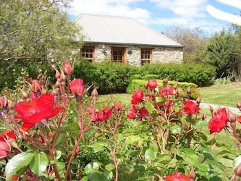 Keefer's Cottage - Yamba Accommodation 0