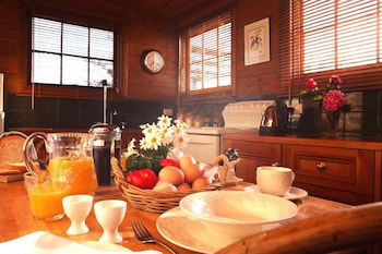 Keefer's Cottage - Yamba Accommodation 1