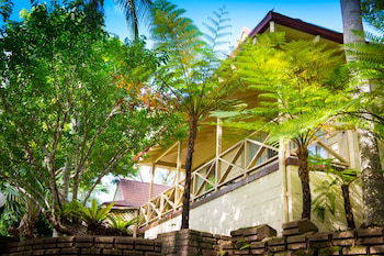 Elizabeth Beach NSW Yamba Accommodation