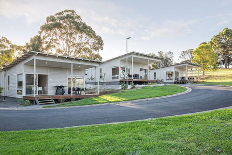 Blue Lake Holiday Park - Yamba Accommodation 1