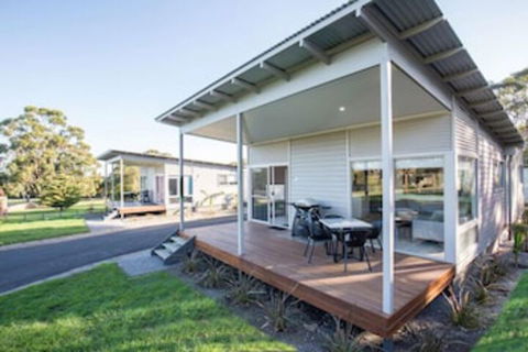 Blue Lake Holiday Park - Yamba Accommodation 0