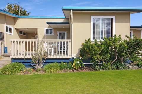 Carmens Inn - Yamba Accommodation 0