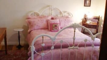 Albury Cottages - Yamba Accommodation 4