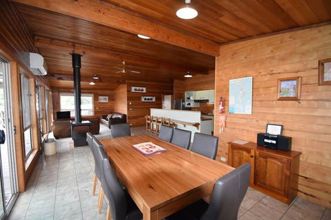 Freycinet On The Bay - Yamba Accommodation 6