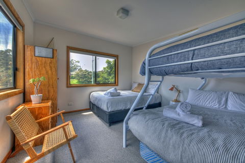 Dove On Freycinet - Yamba Accommodation 4