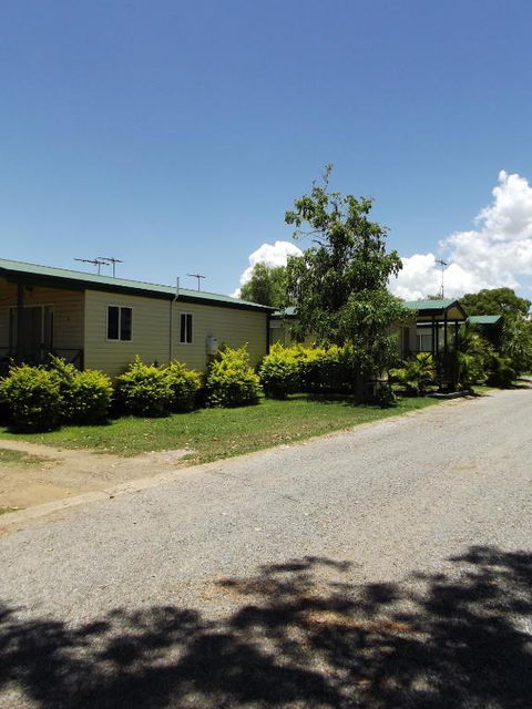 Biloela Caravan & Tourist Park - Yamba Accommodation 5