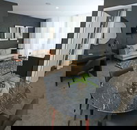 Alex Perry Hotel  Apartments - Yamba Accommodation