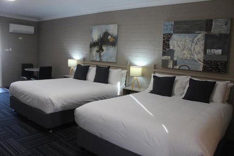Canowindra Riverview Motel - Yamba Accommodation 2