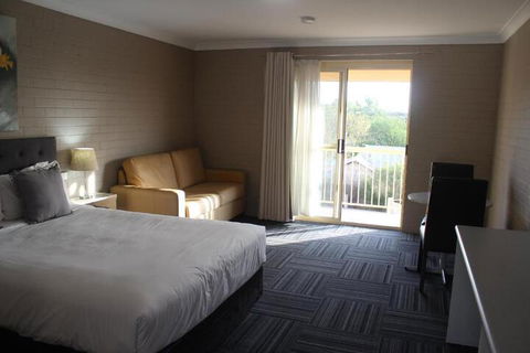 Canowindra Riverview Motel - Yamba Accommodation 4