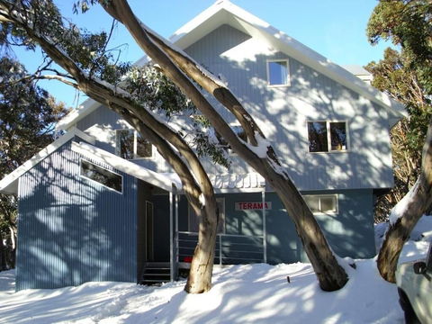 Terama Ski Lodge - Yamba Accommodation 4