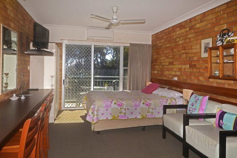 Shelly Beach Motel - Yamba Accommodation 6