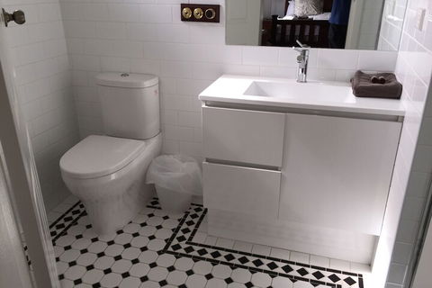 Corner Hotel Alexandra - Yamba Accommodation 2