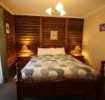 Halls Gap Log Cabins - Yamba Accommodation