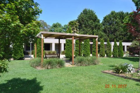 Grevillea Gardens Apartments - Yamba Accommodation 0