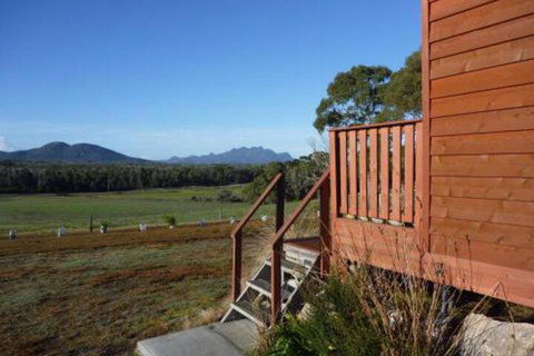 Yakkalla Holiday Cottage - Yamba Accommodation 2