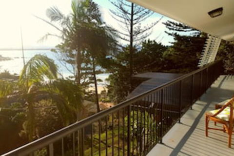 Wategos Surf Shack - Yamba Accommodation 0