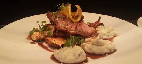 SEE Restaurant - Yamba Accommodation 1