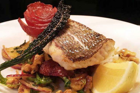 SEE Restaurant - Yamba Accommodation 7