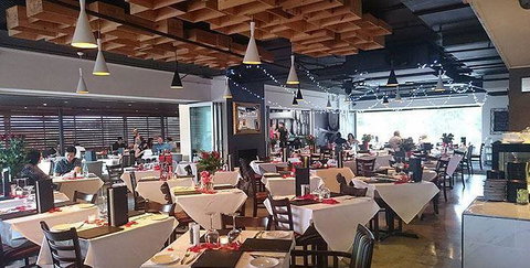 Pandora's Restaurant - Yamba Accommodation 9