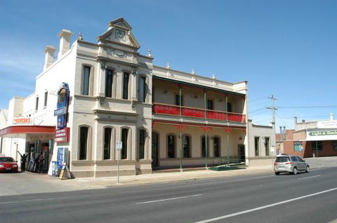 Mitchell River Tavern - Yamba Accommodation 0