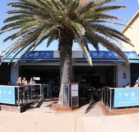 Two Buoys - Yamba Accommodation