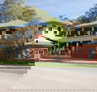 Federal Hotel - Yamba Accommodation
