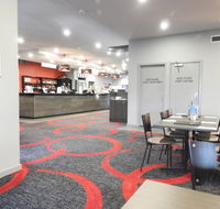 Drouin Family Hotel - Yamba Accommodation