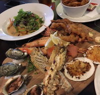 Inlet Hotel - Yamba Accommodation