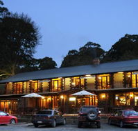 Black Spur Inn - Restaurant - Yamba Accommodation