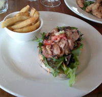 Waves Cafe Bar and Restaurant - Yamba Accommodation