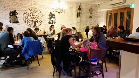 Five Star Thai Restaurant Narrabeen - Yamba Accommodation 5